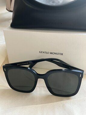 GENTLE MONSTER Square Sunglasses